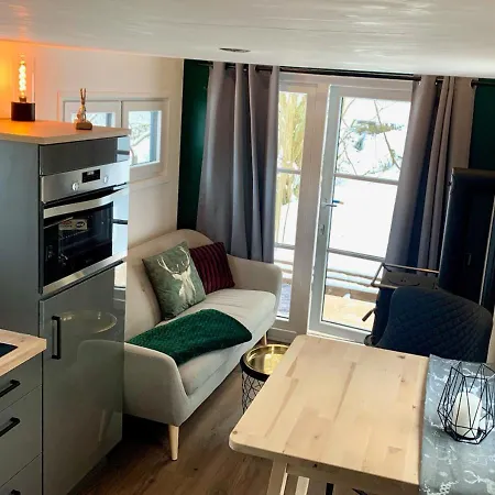 Klitzeklein Tinyhouse Mit Fass Sauna * Olsberg
