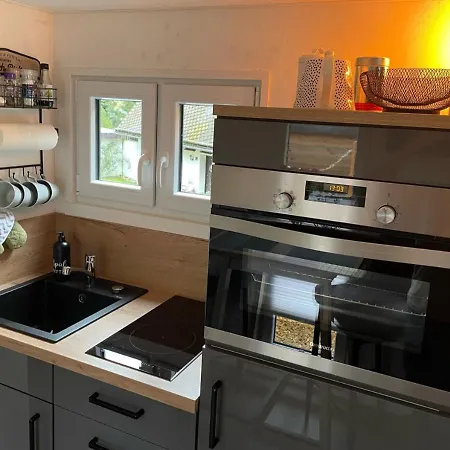 Klitzeklein Tinyhouse Mit Fass Sauna Vakantiehuis