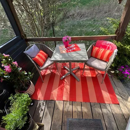 Сasa de vacaciones Klitzeklein Tinyhouse Mit Fass Sauna *